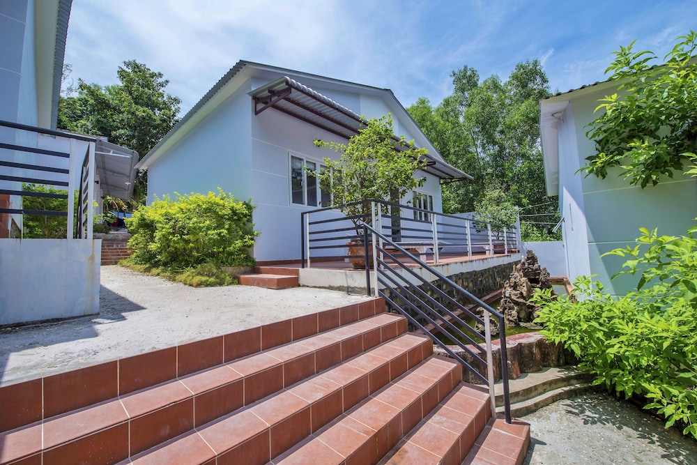 Hanh Ngoc Bungalow 38/50