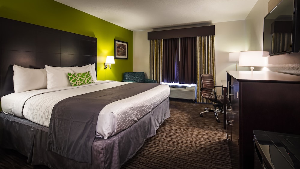 Best Western Magnolia Inn And Suites 8/36