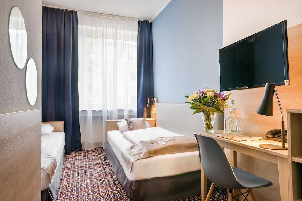 theAmbassador Hotel I Essen City 49/51