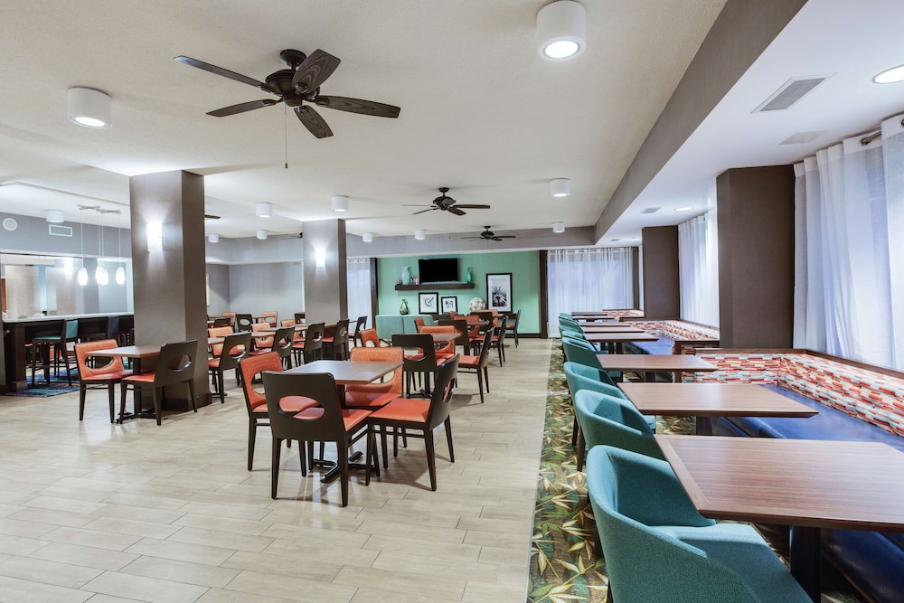Hampton Inn Orlando International Drive/Convention Center 29/37