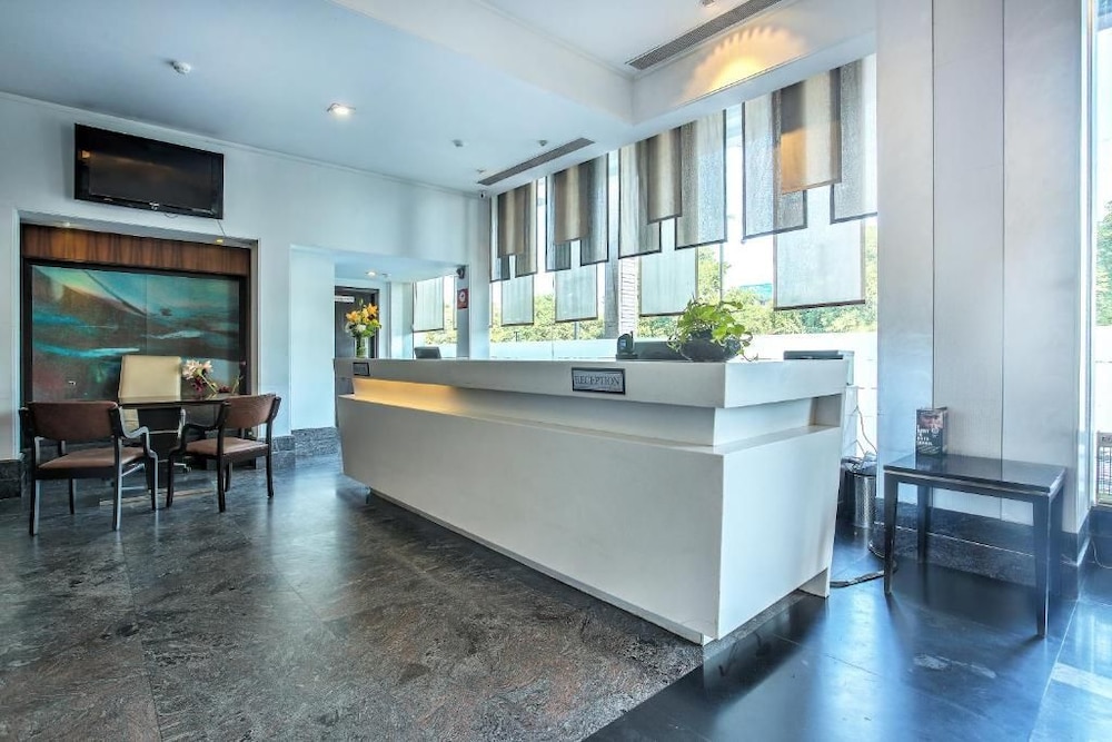Hotel Western Court Panchkula 9/50