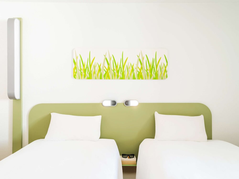 STANDARD, TWIN BEDS