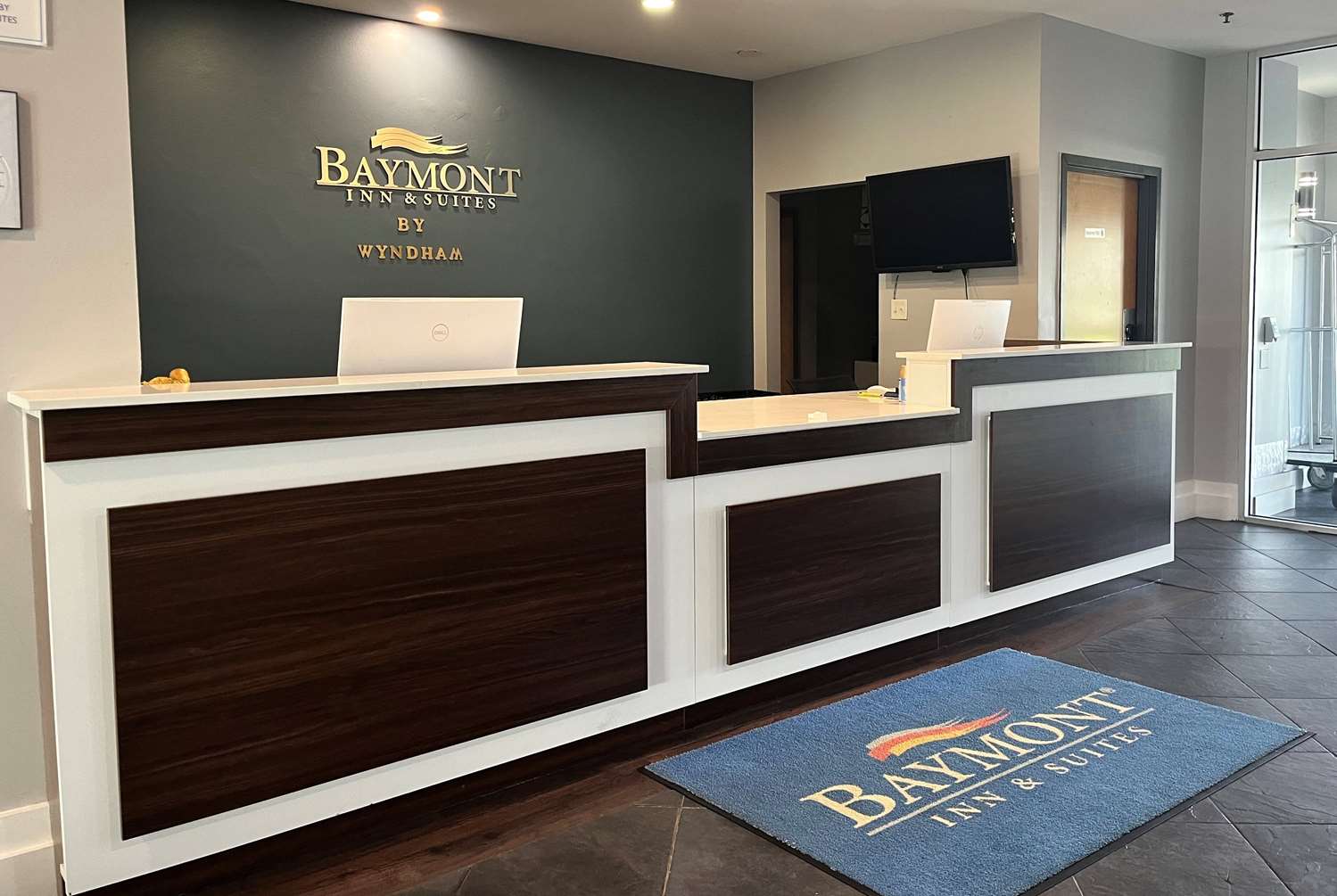 Baymont By Wyndham Indianapolis Northeast 6/45