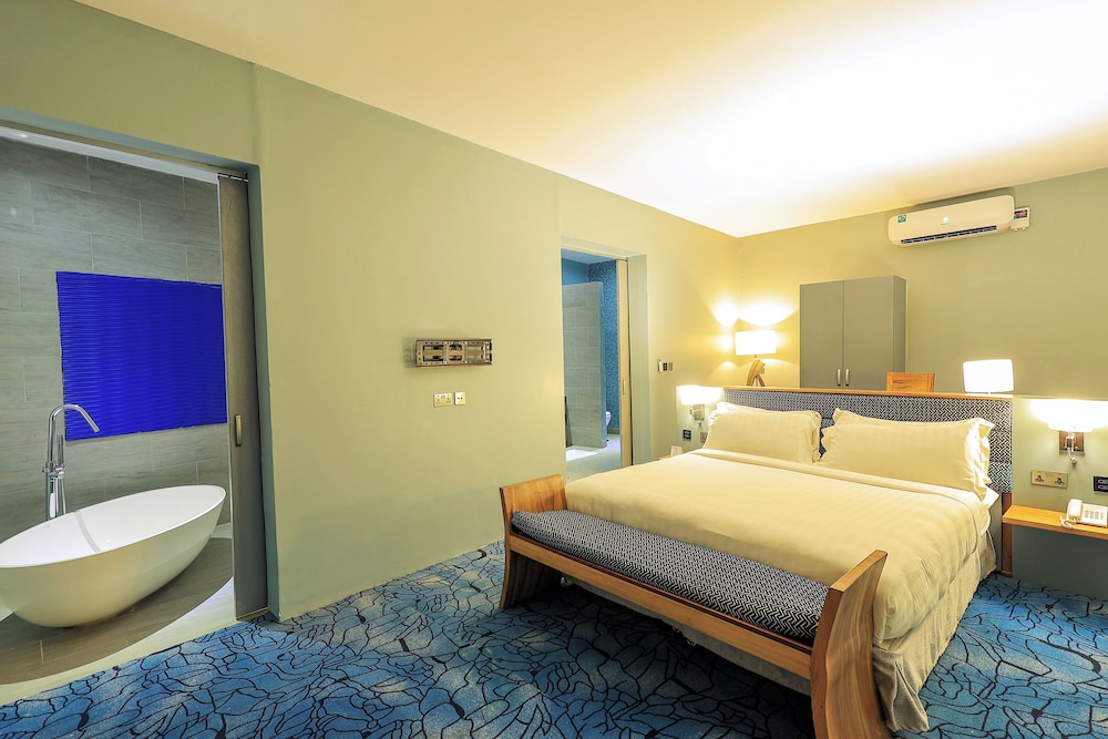 AQUARIUS KIGO RESORT 55/57