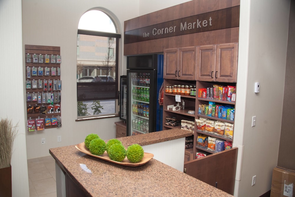 Fairfield Inn Suites By Marriott Grand Junction Downtown 42/51