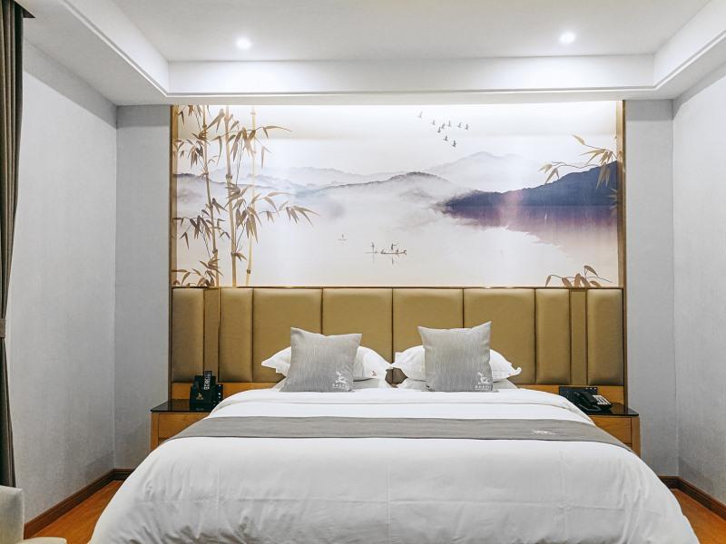 GreenTree Eastern Anshun Town Huangguoshu Avenue Jinhui Xindu Hotel 18/50