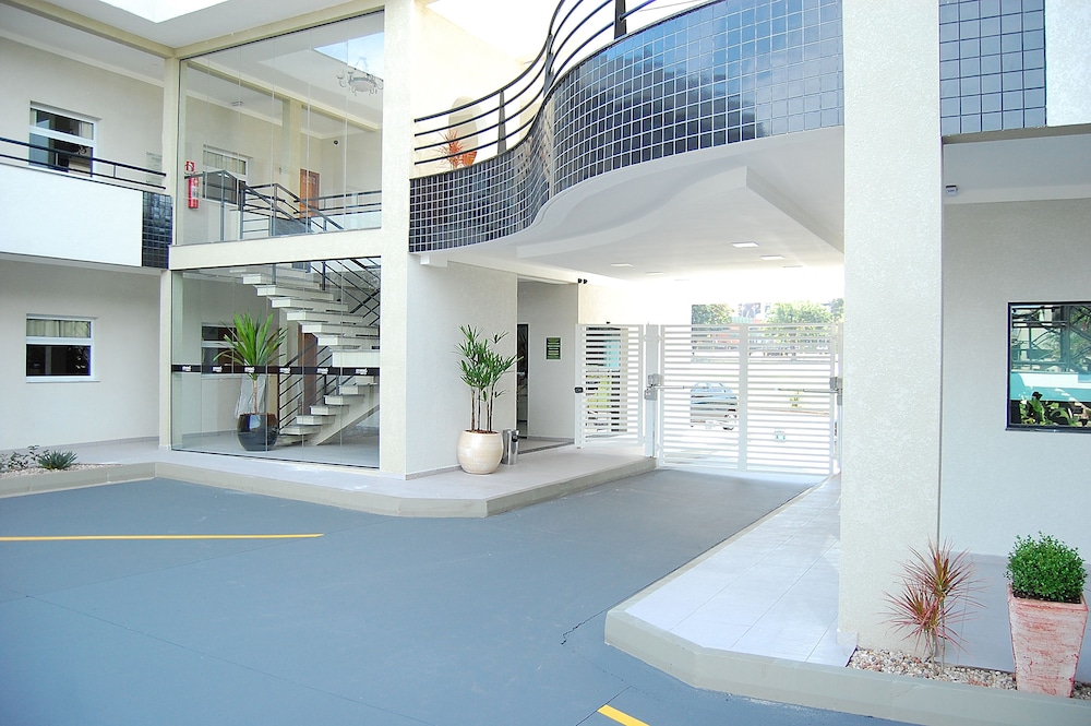 Limeira Suites 5/45