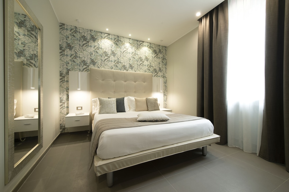 SUPERIOR, DOUBLE OR TWIN BED, BALCONY