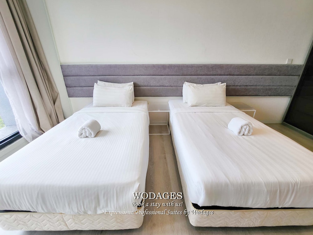 Deluxe, Twin Beds, Kuala Lumpur City Center View
