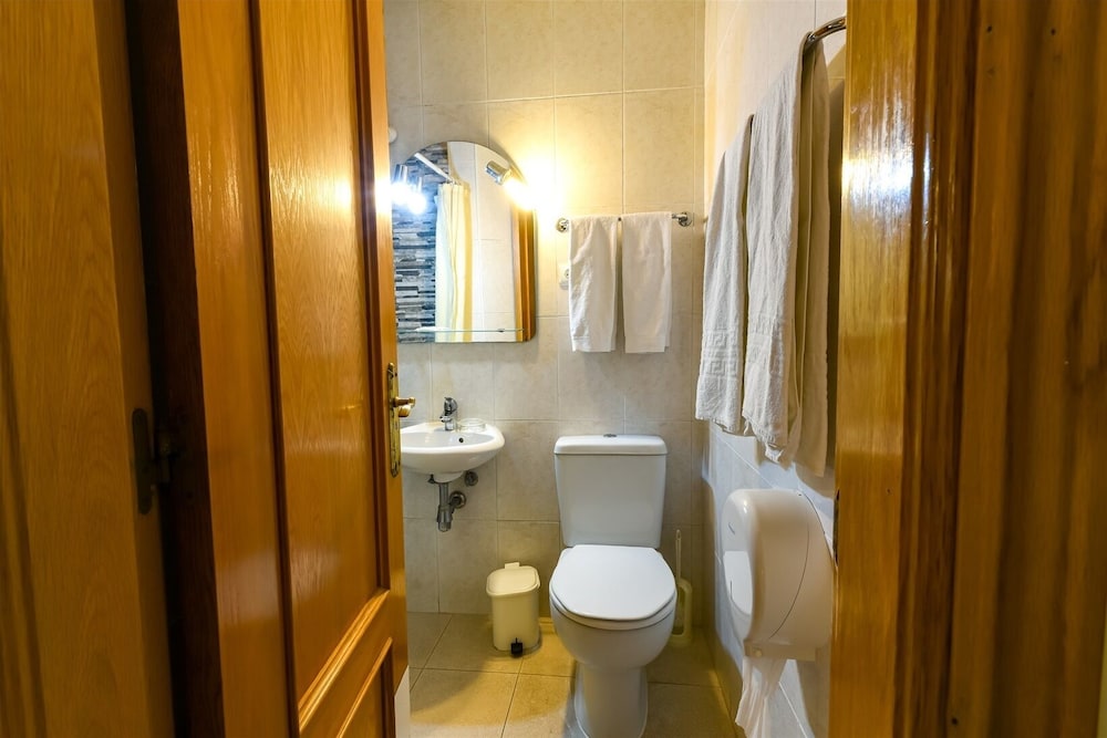 Hotel Residencial Colombo 44/50