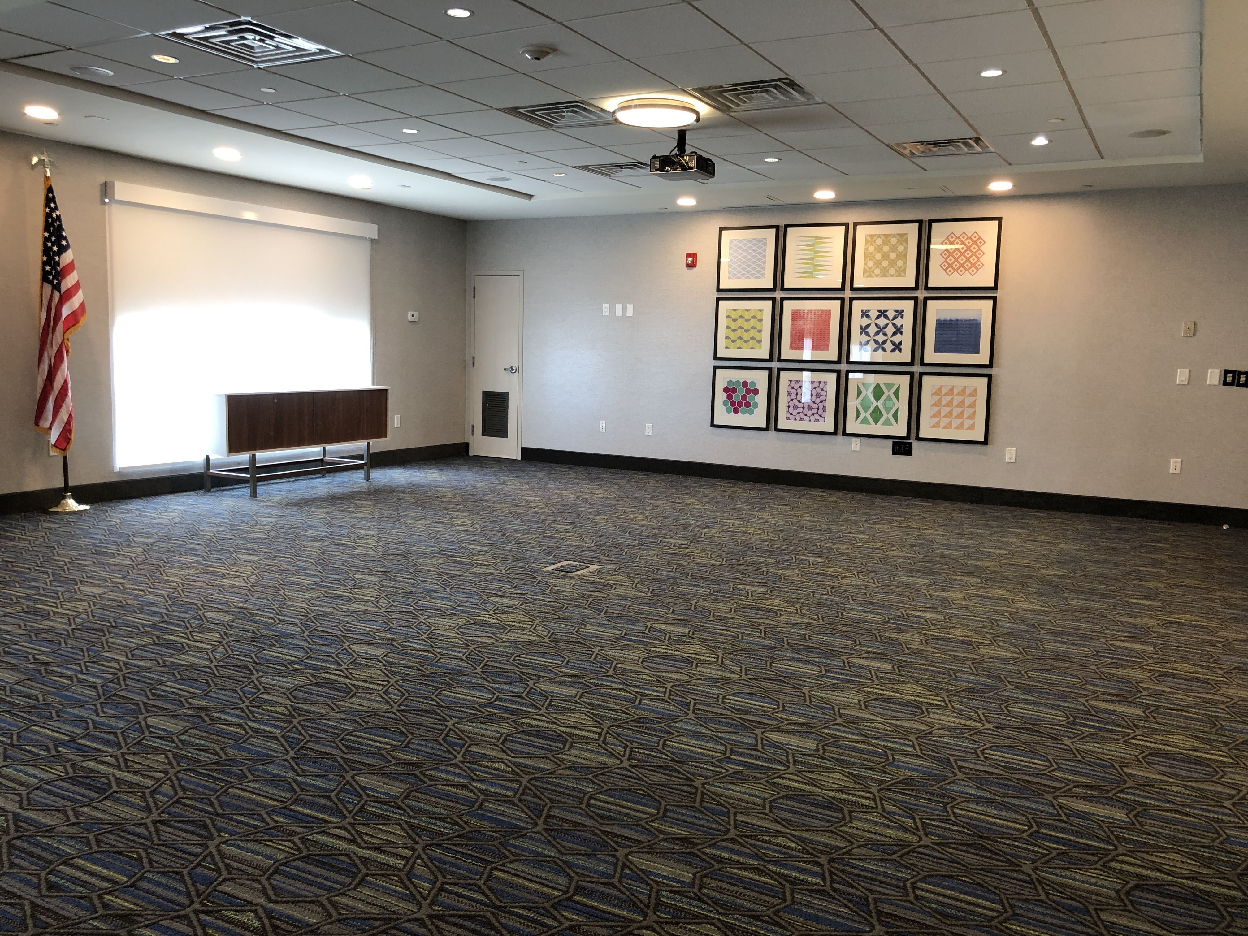 Holiday Inn Express Jacksonville Beach 44/45