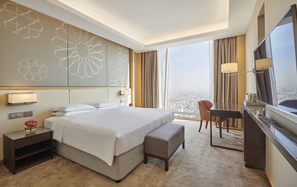 حياة ريجينسي(Hyatt Regency Riyadh Olaya) 10/75