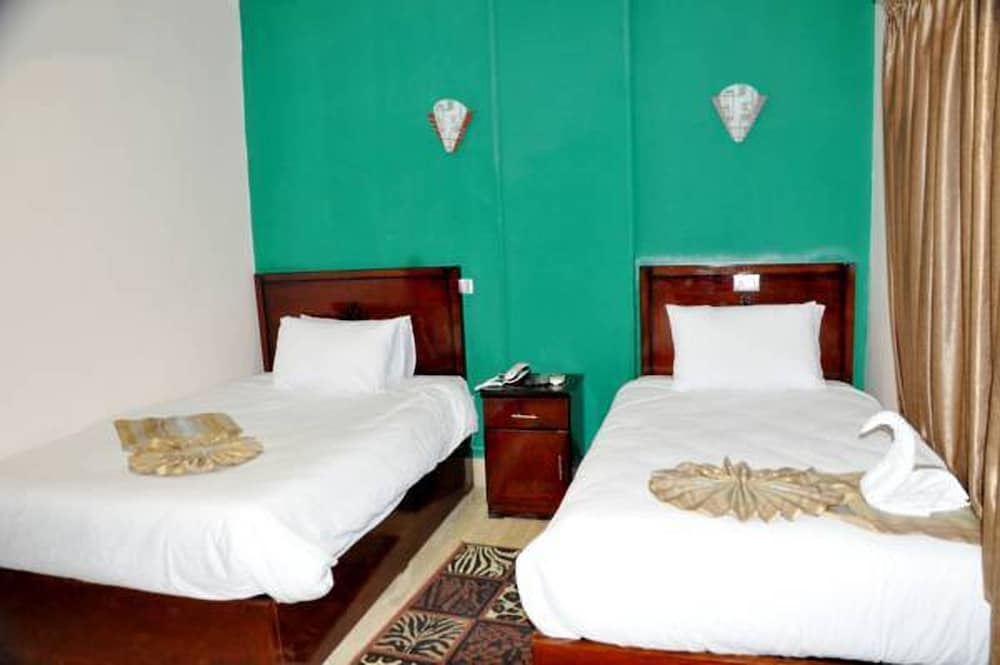 My Cairo Hotel 45/50