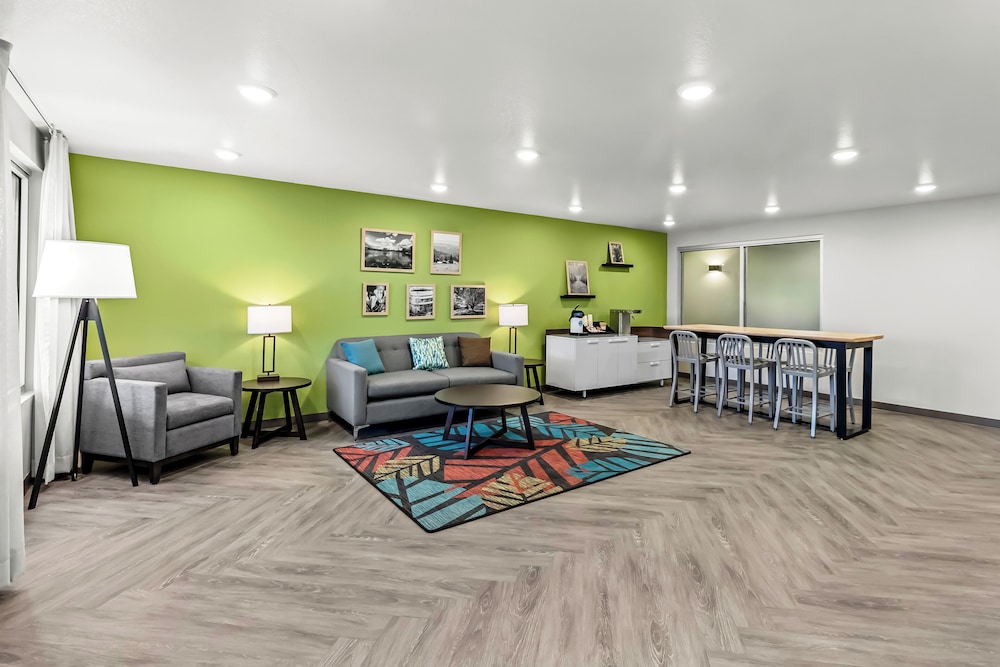 WoodSpring Suites Beaverton - Portland West 22/35