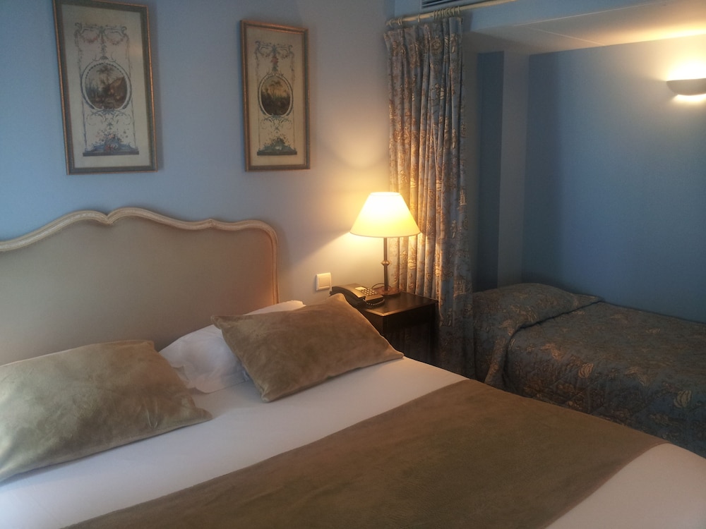 Hotel Ducs D Anjou 14/45