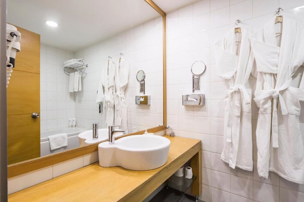 Taxim Suites Residences Istanbul 66/69