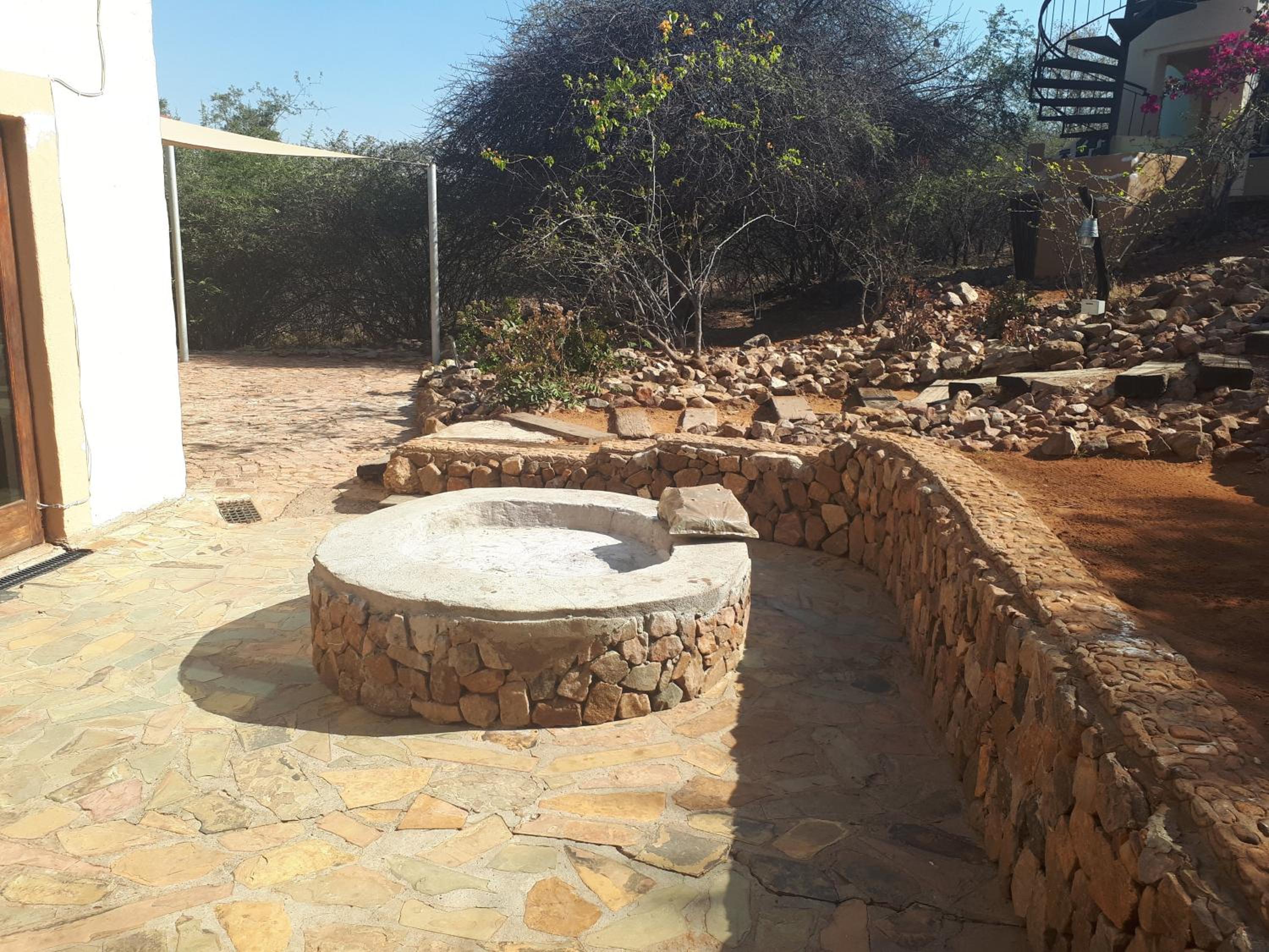 KweKwe Private Game Lodge 16/19