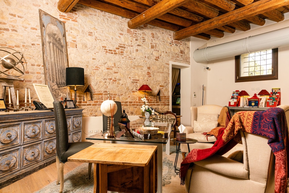 LA BARCHESSA DI VILLA PISANI 46/61