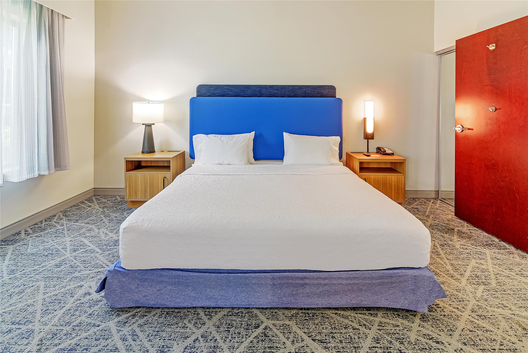 جناح استوديو بسرير كينج، Hampton Inn Foley 6/10