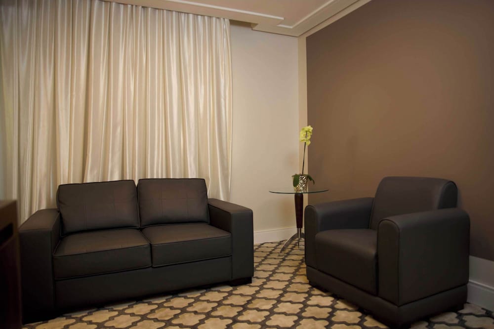 Mogano Hotel 37/61