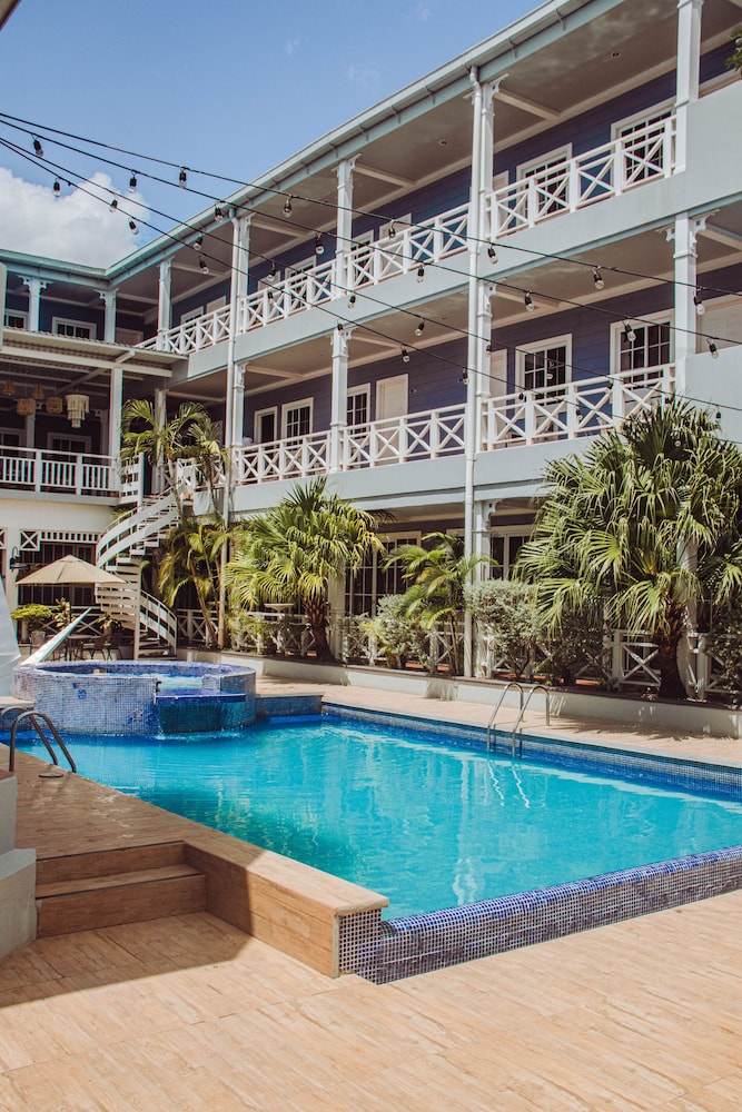 Hotel Casona Del Lago 8/69