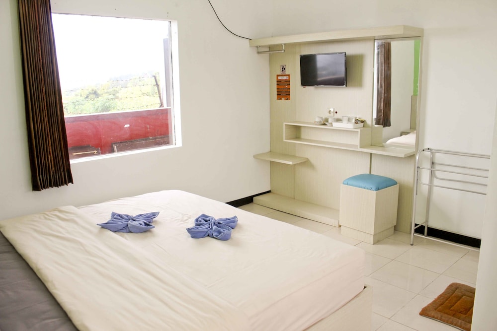 Villa Panderman Indah 18/64