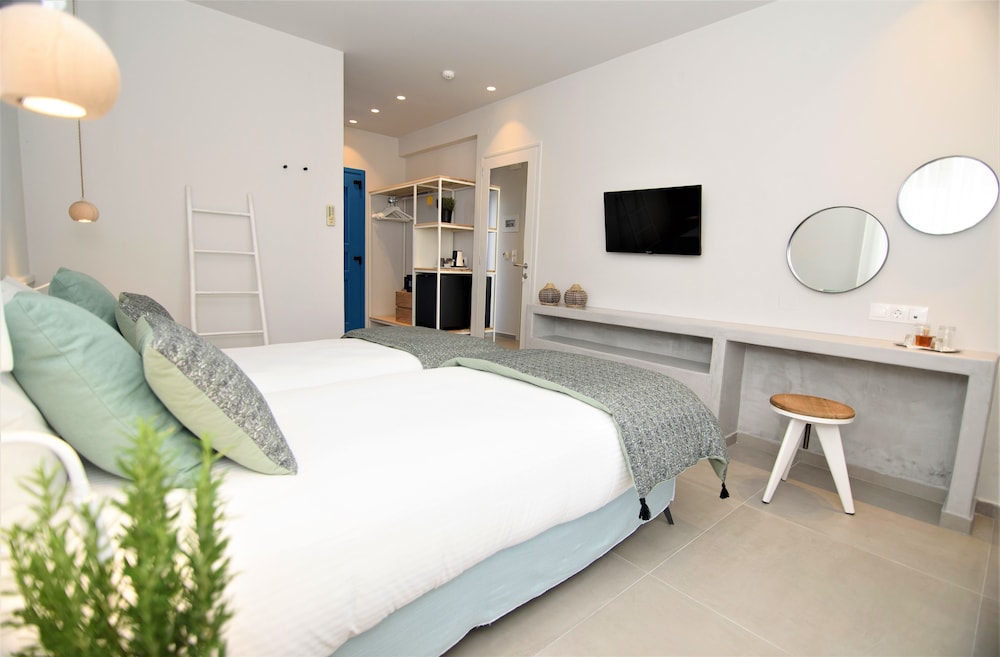 Vigla Hotel 28/75