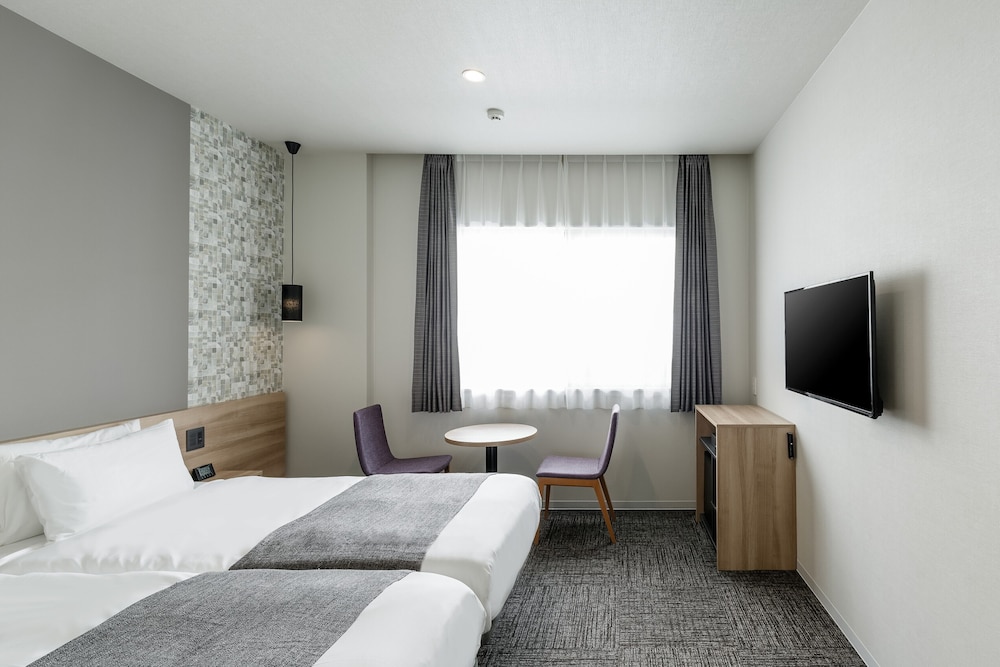 Hollywood, Twin Beds