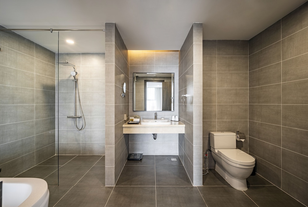MUONG THANH LUXURY SAI GON 48/50