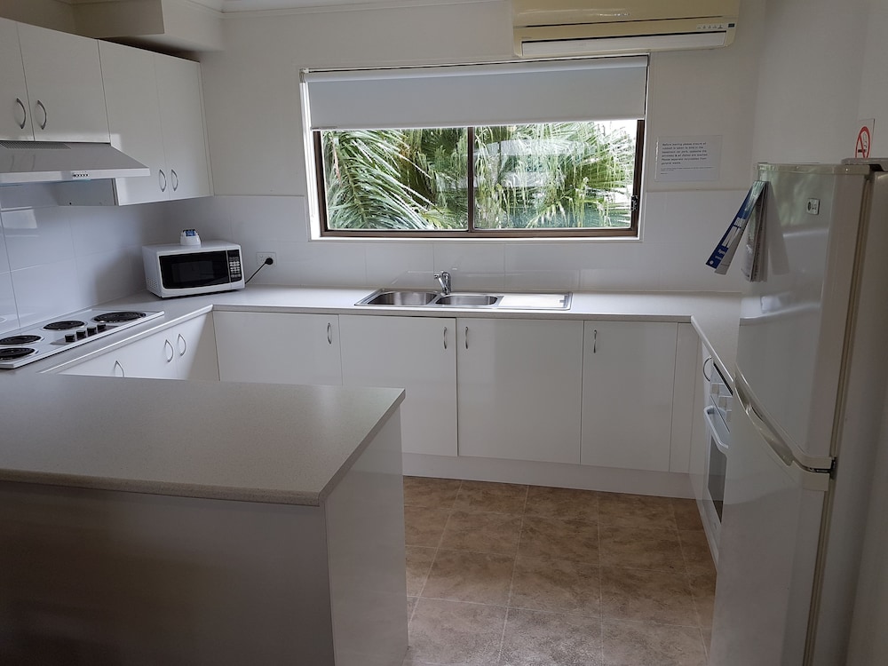 Kalua Holiday Apartments 10/69