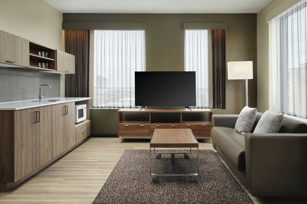 AC Hotel by Marriott Detroit at the Bonstelle 31/54