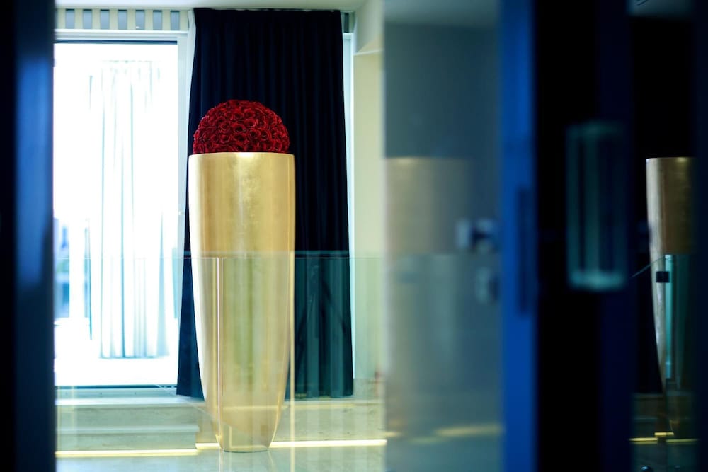 Hotel 9 photo3