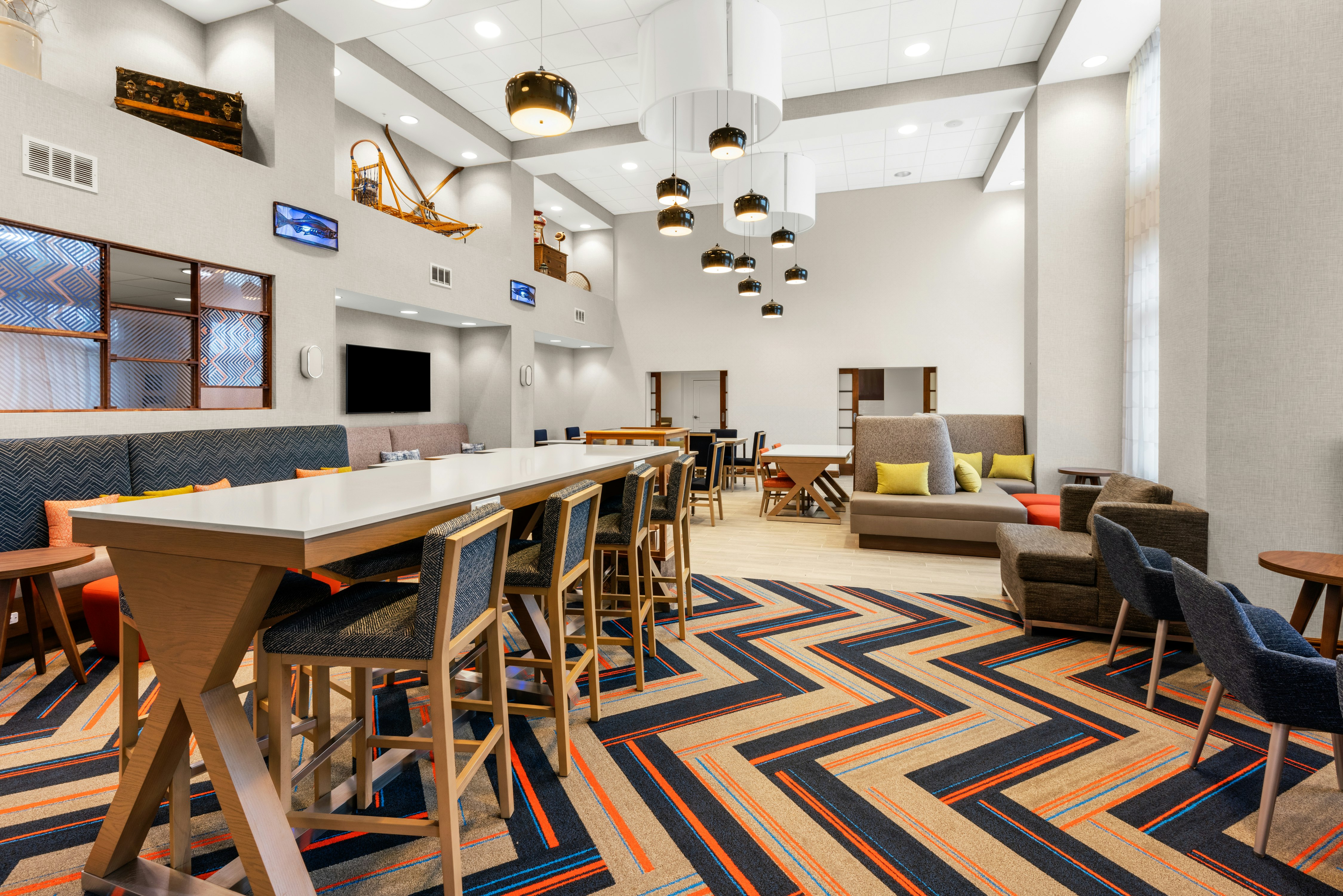 Hampton Inn and Suites Fairbanks 32/43