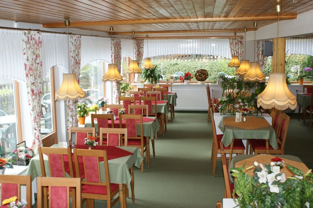 Hotel and Cafe Panorama 19/21
