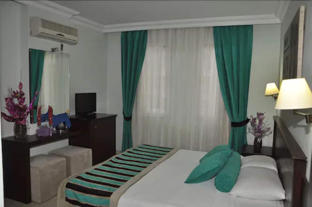 Kleopatra Royal Palm 28/50
