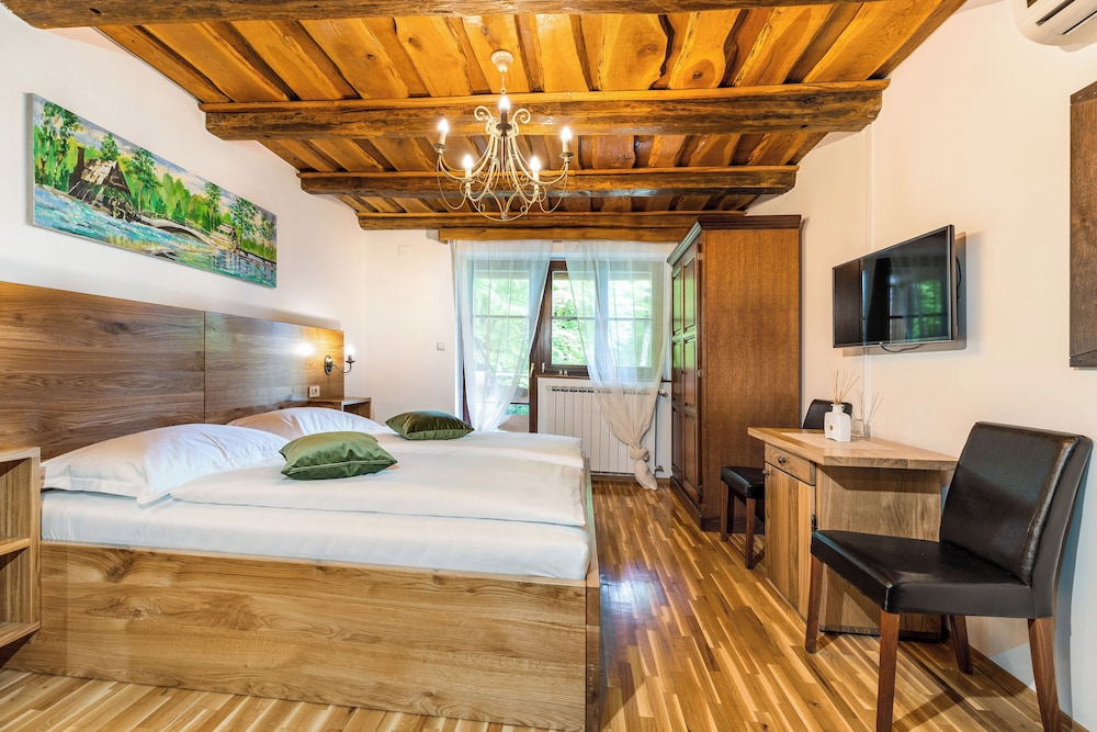 Deluxe, King Bed, Terrace