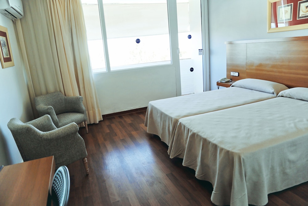 Ohtels Carabela Beach And Golf Hotel 16/60