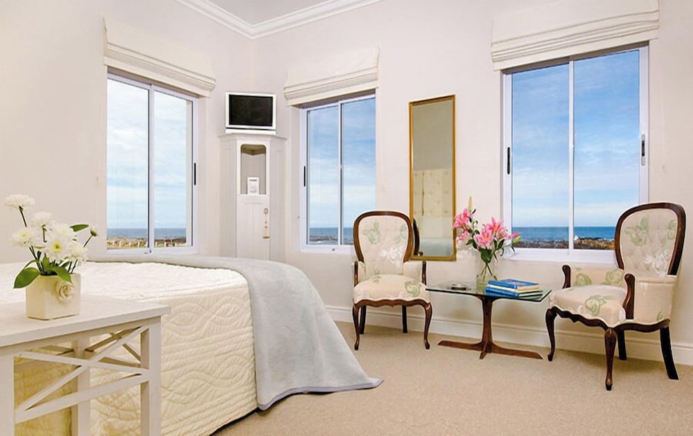138 Marine Beachfront Guesthouse 29/50