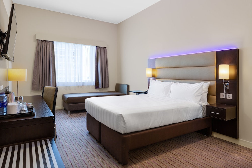 Premier Inn Dubai Ibn Battuta Mall 13/36