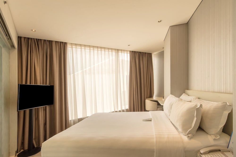 Ashley Hotel Jakarta 33/66