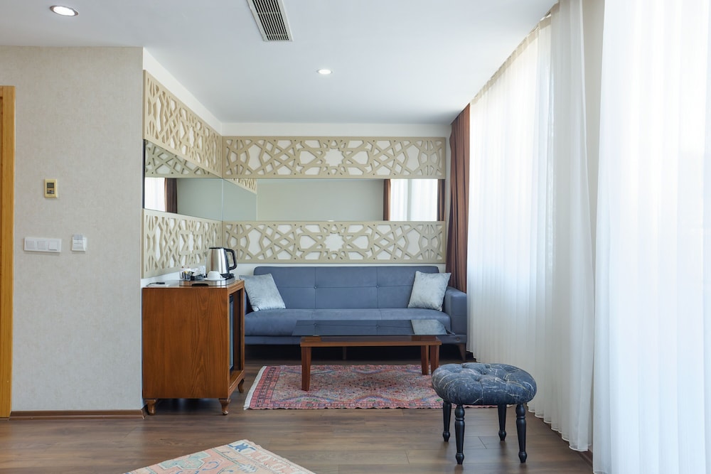 Peninsula Galata Boutique Hotel 13/81