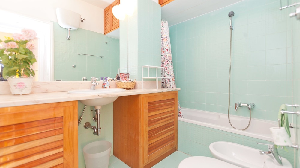 Rental In Rome Pateras Flower 17/24