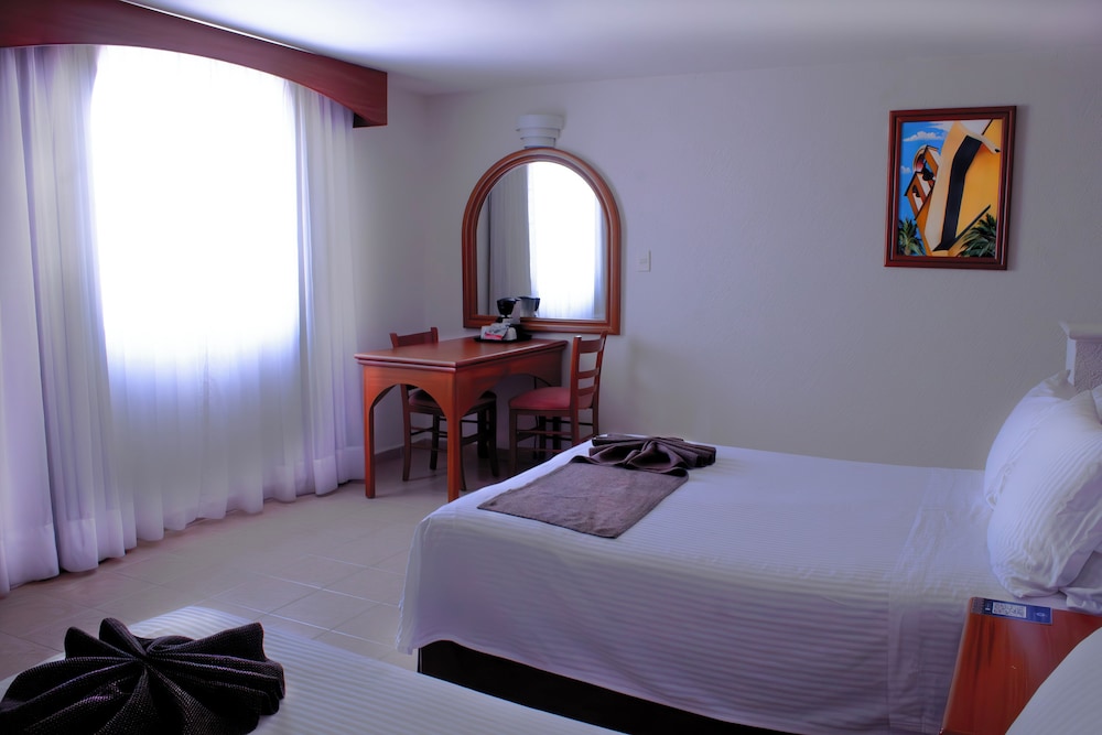 Hotel Mision Veracruz 4/23