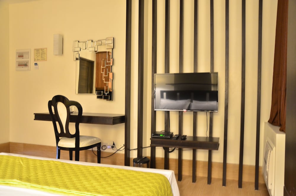 Oriental Zen Suites 39/50