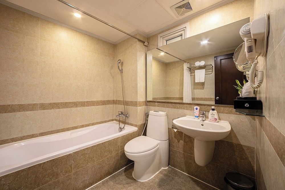 A25 Hotel - 23 Quan Thanh 43/49