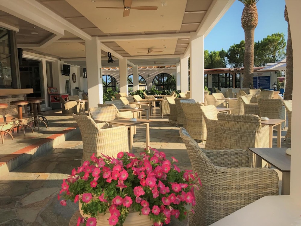 Palladium Hotel 30/49