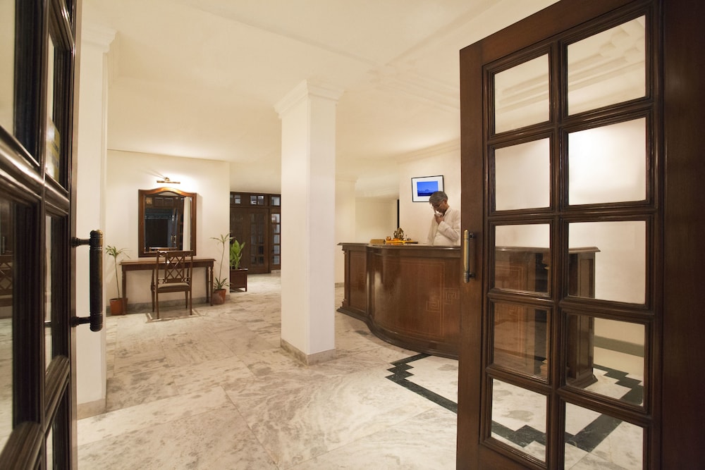 Alpana Hotel photo5