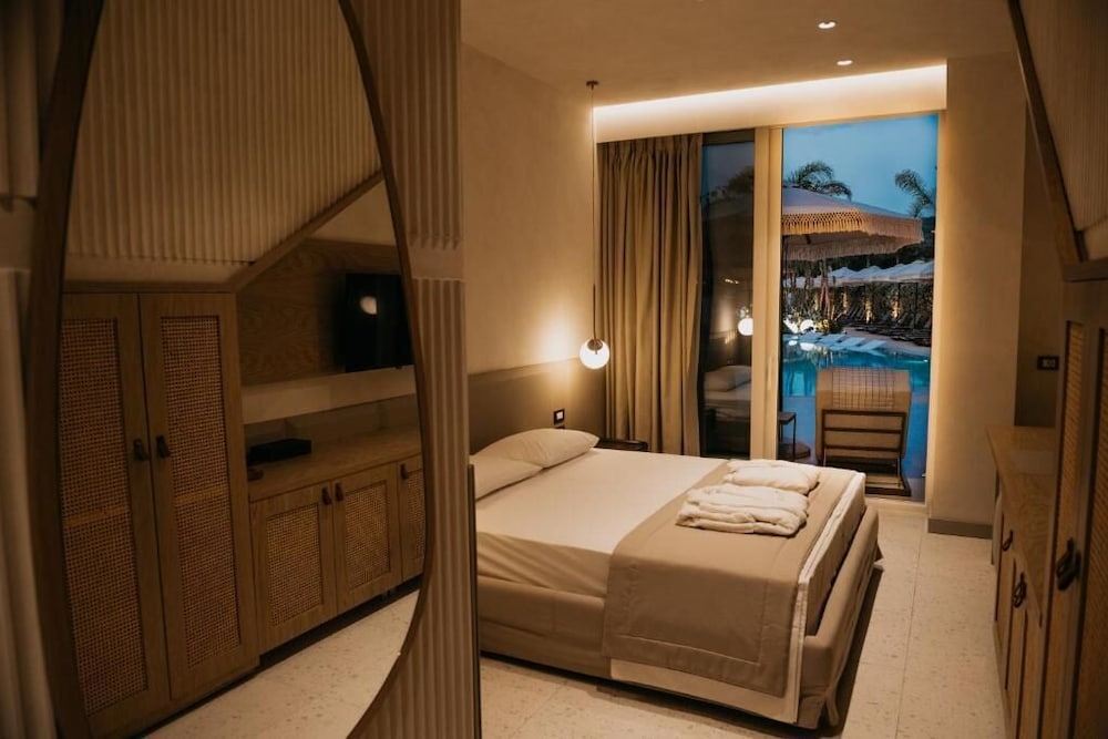 STANDARD, DOUBLE BED, TERRACE