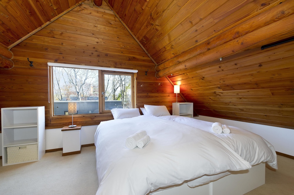 Nupuri Cottage 5/18