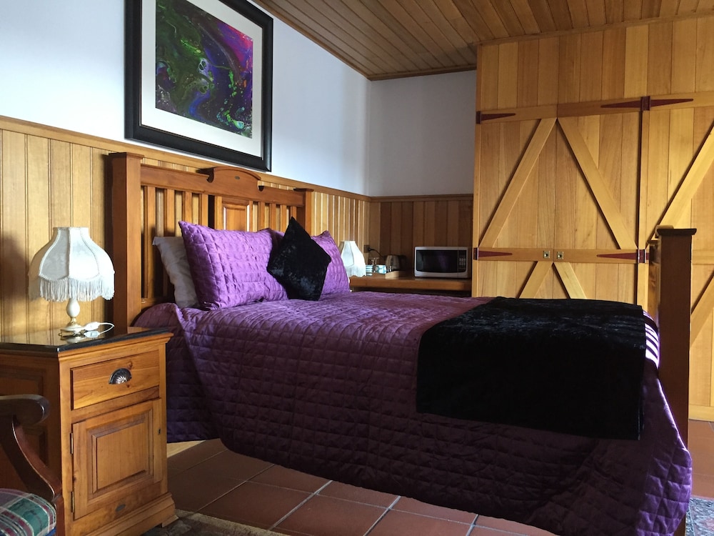 Art Hotel on York 47/65
